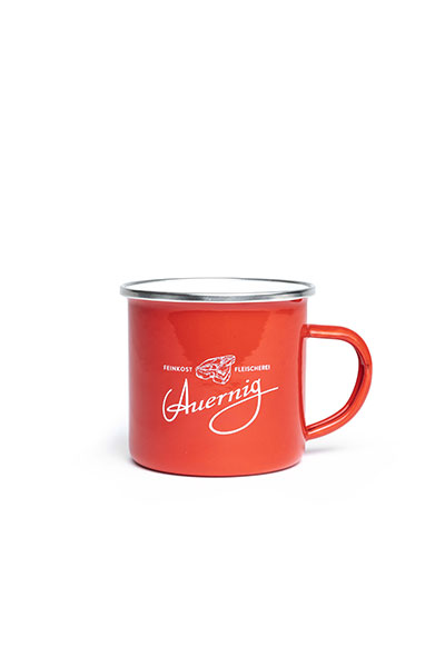 Rote Tasse mit silbernem Rand